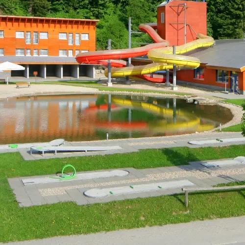 Minigolf ve Špindlerově Mlýně