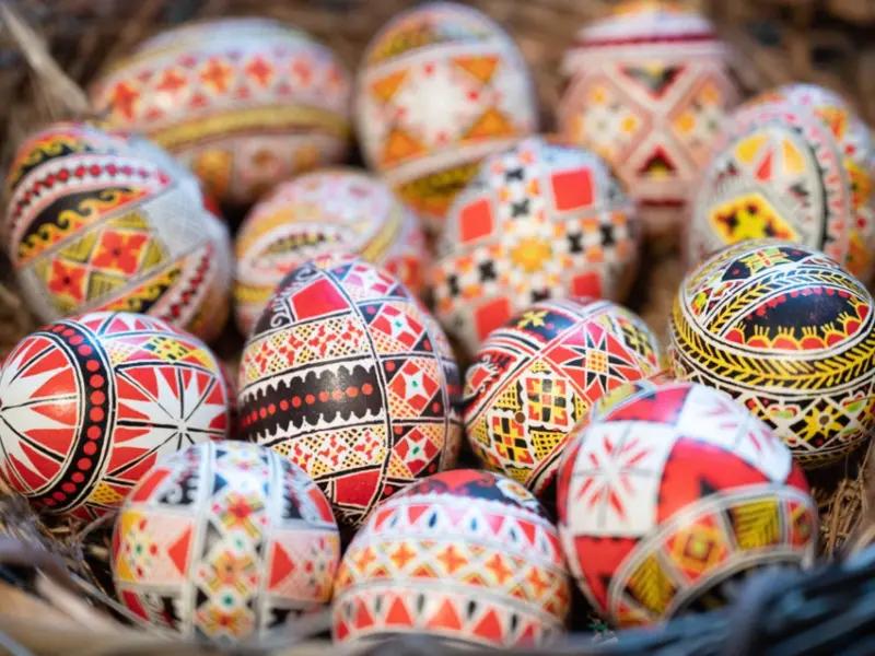 Kraslice malované voskem