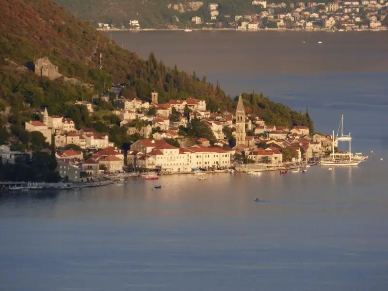 Chat with the hotelier