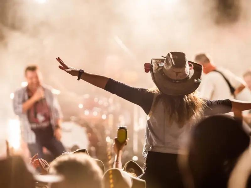 Třetí Country večer U Medvěda