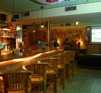 Bar 77
