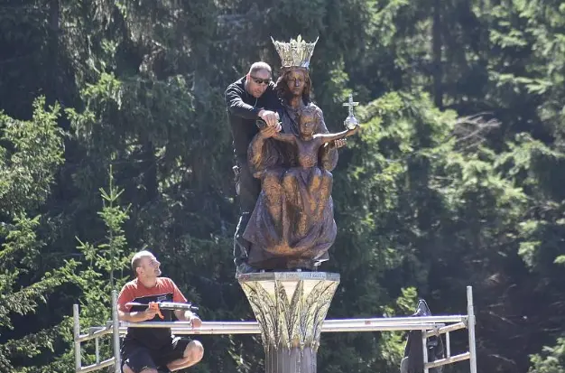 Cztery grupy rzeźbiarskie, czyli „cztery ewangelie”