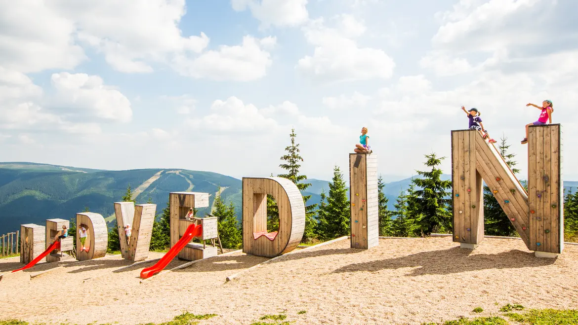 Photopoint_MEDVĚDÍN