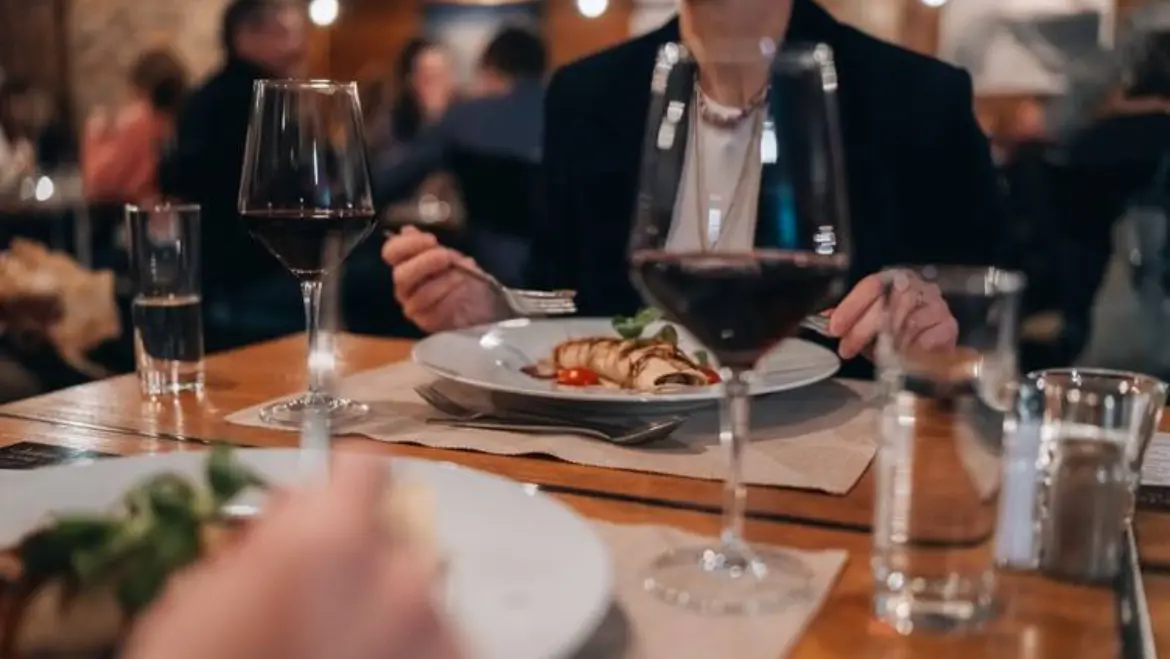 Dinner of experiences